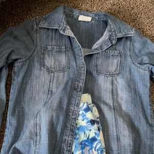 Denim shirt and floral leggings